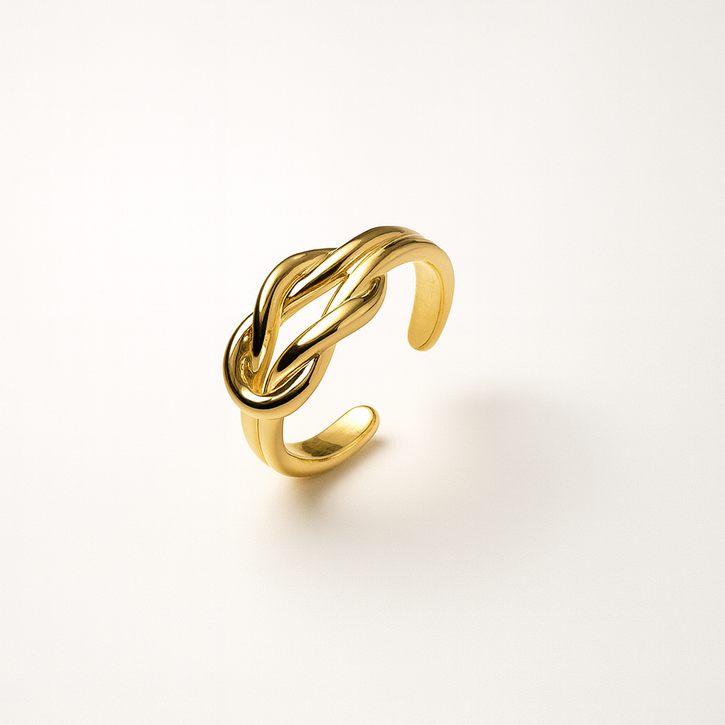 Anello Golden Braid in Acciaio Inox Dorato – Design Intrecciato