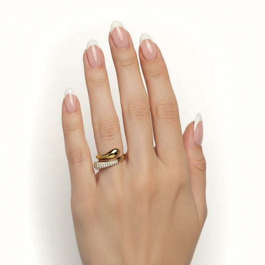 Anello Nuvéa in Acciaio Inox con Pavé di Strass