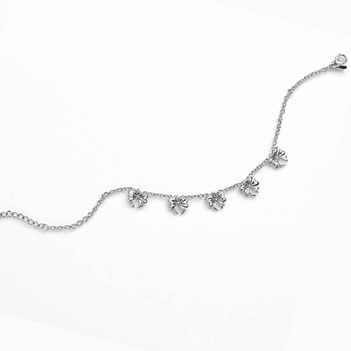 Colette – Cavigliera con Fiocchi in Acciaio Inox Argento