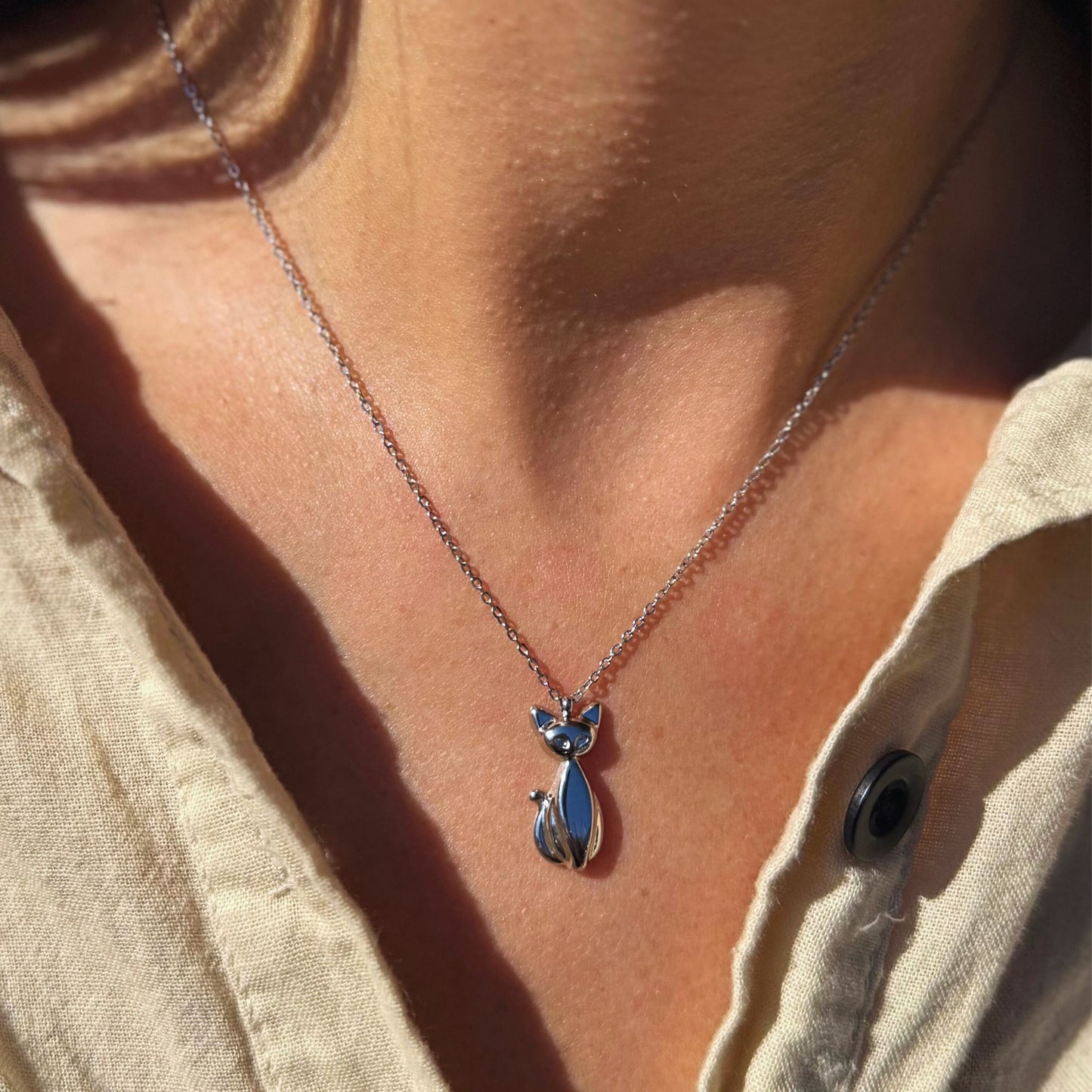 Collana Cat Mew in Acciaio Inox – Charme Felino e Chic Minimal