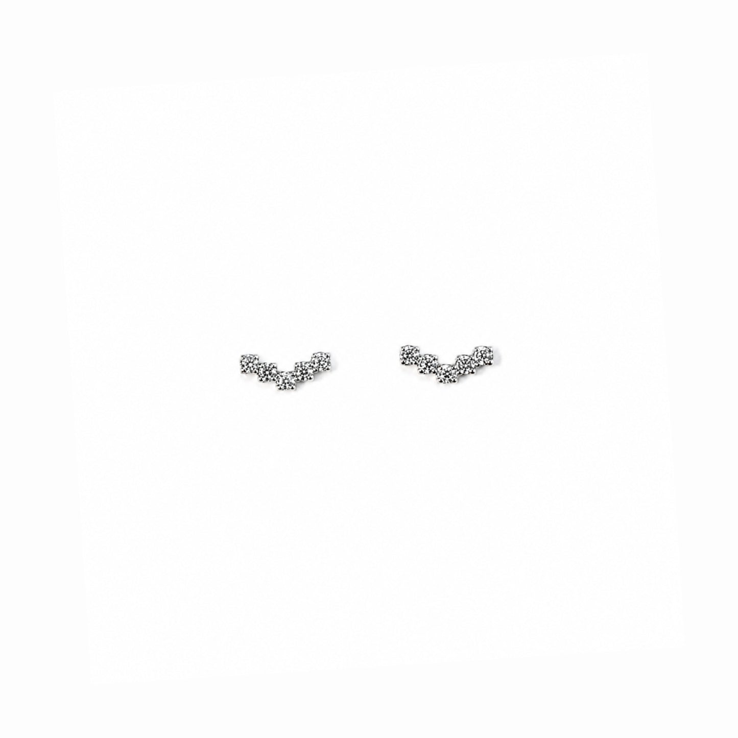 Dettaglio orecchini Sorriso in acciaio inox effetto brillante