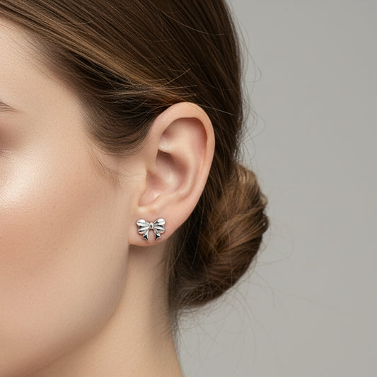 Orecchini “Coquette Bow” in Acciaio Inox – Girly Chic