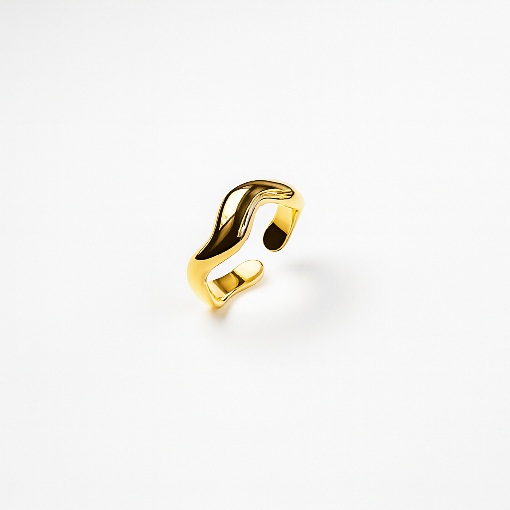 Anello Onda Chic in Acciaio Inox – Design Ondulato