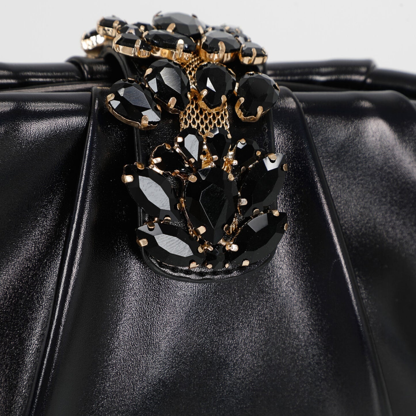 Velour Noir – Clutch nero con cristalli | Mimi Mua Firenze