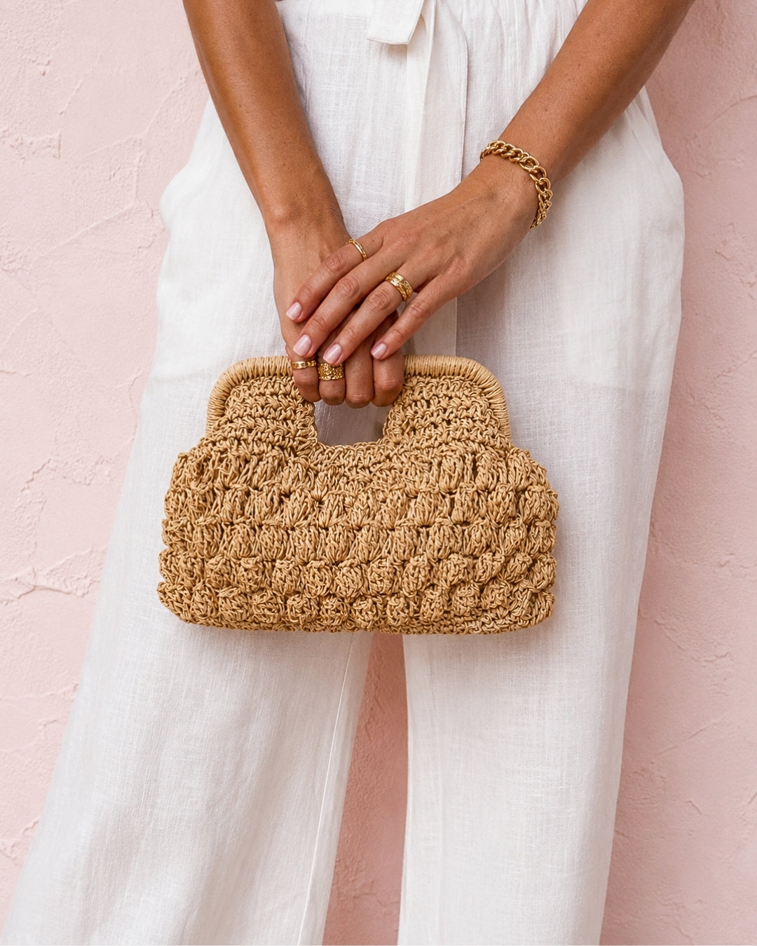 Aperina Bag borsa in rafia crochet naturale portata a mano