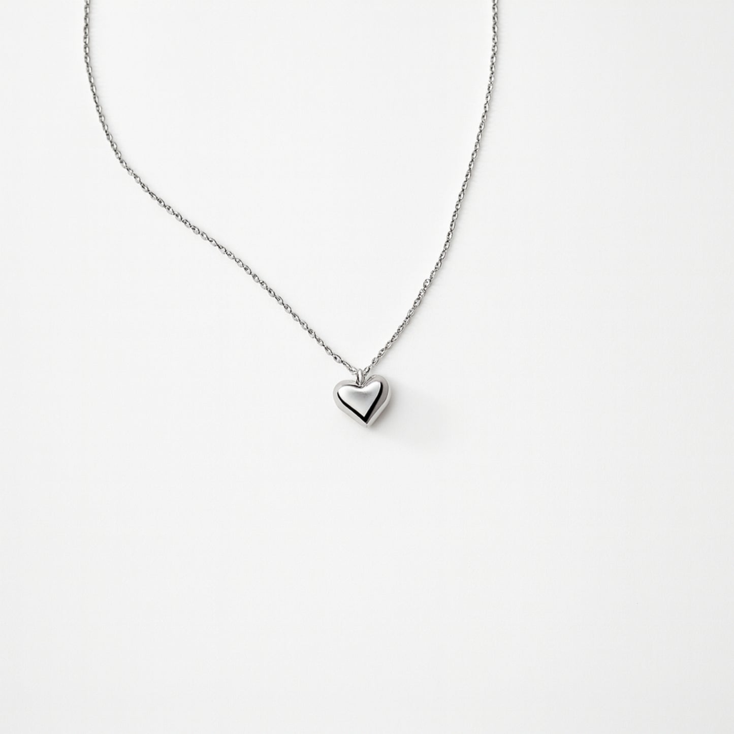 Collana in Acciaio Inox – Hollow Love