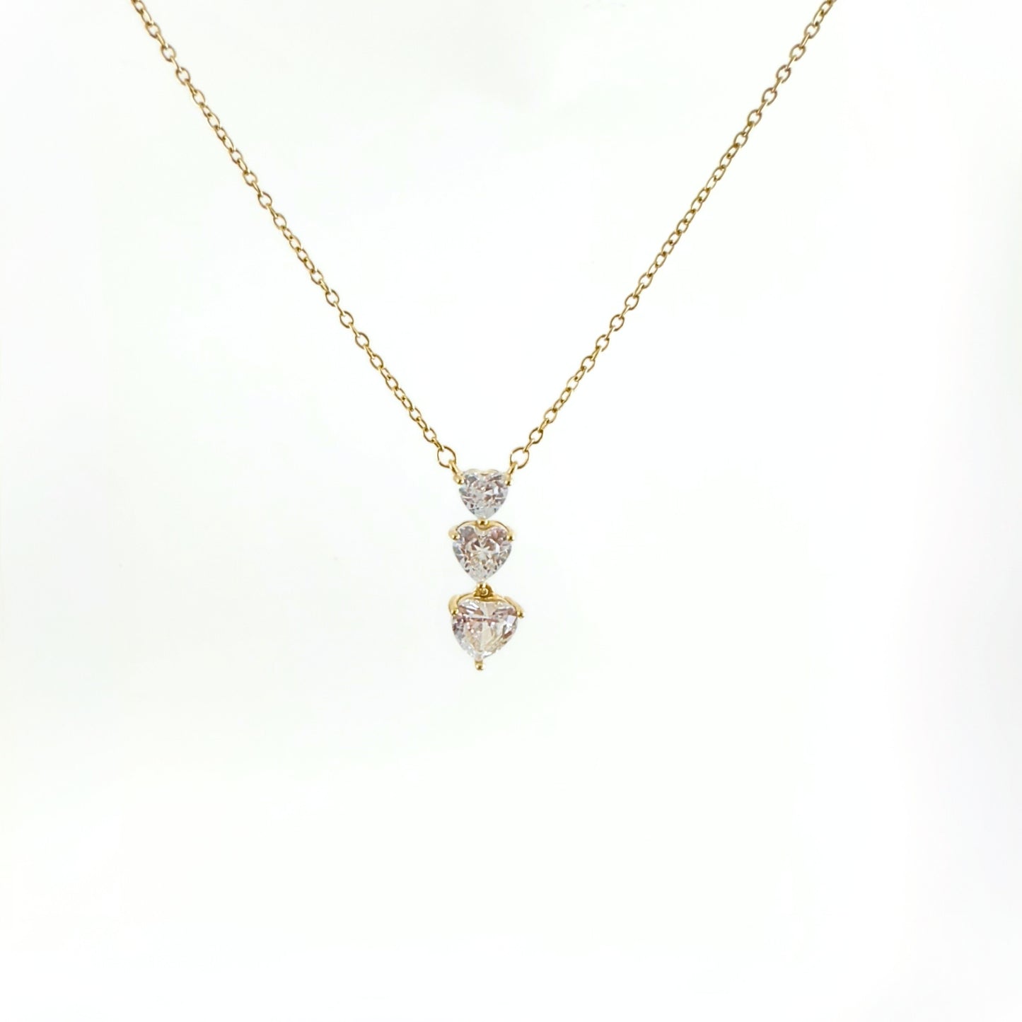 Collana “Trilove” in Acciaio Inox – Tre Cuori con Strass