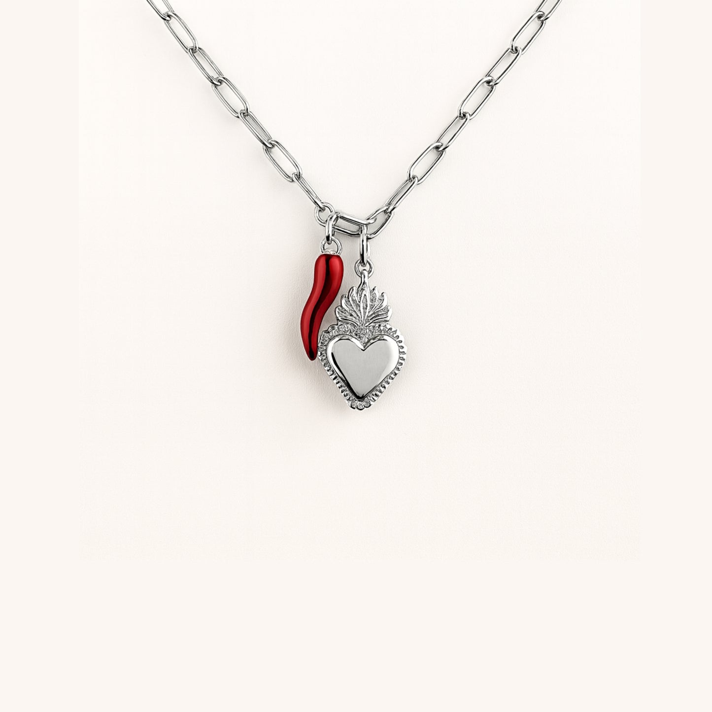 Collana Sacro Rosso in Acciaio Inox – Cuore Sacro & Corno Portafortuna