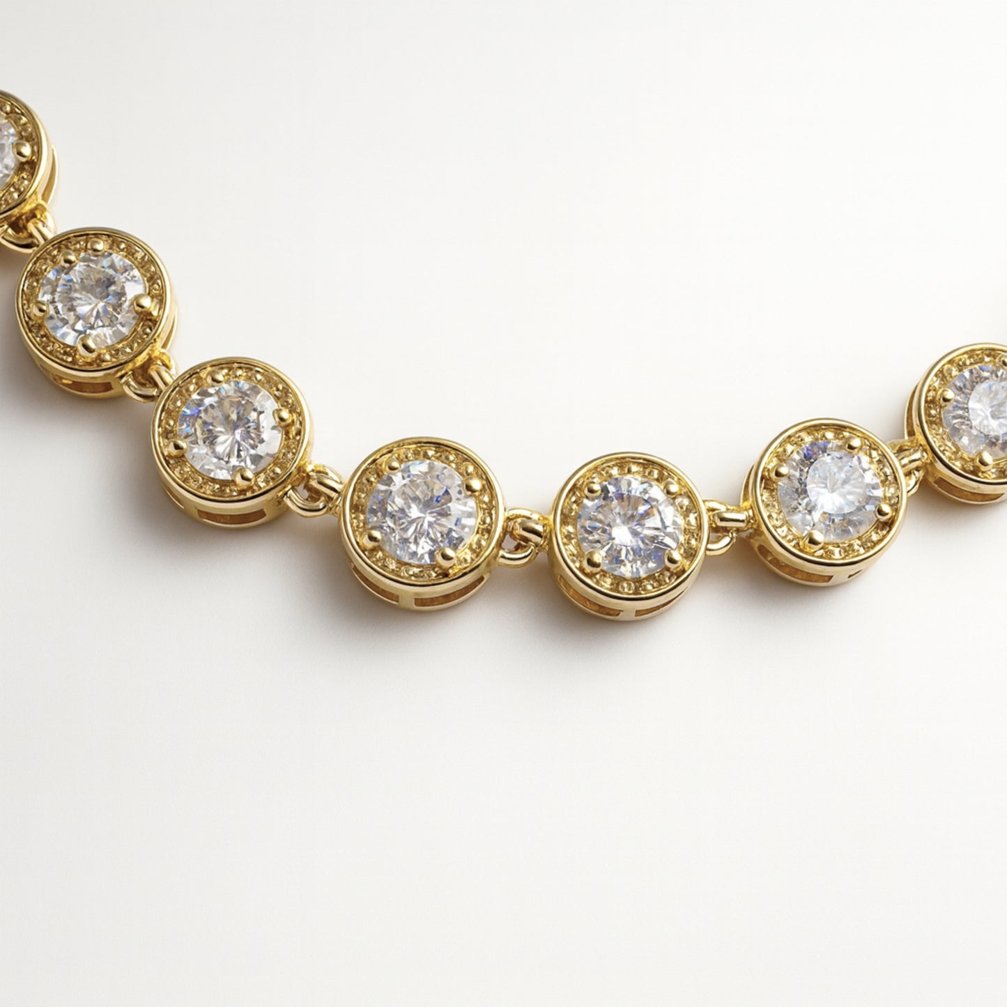 Bracciale Swaré in Acciaio Inox con Zirconi Luminosi