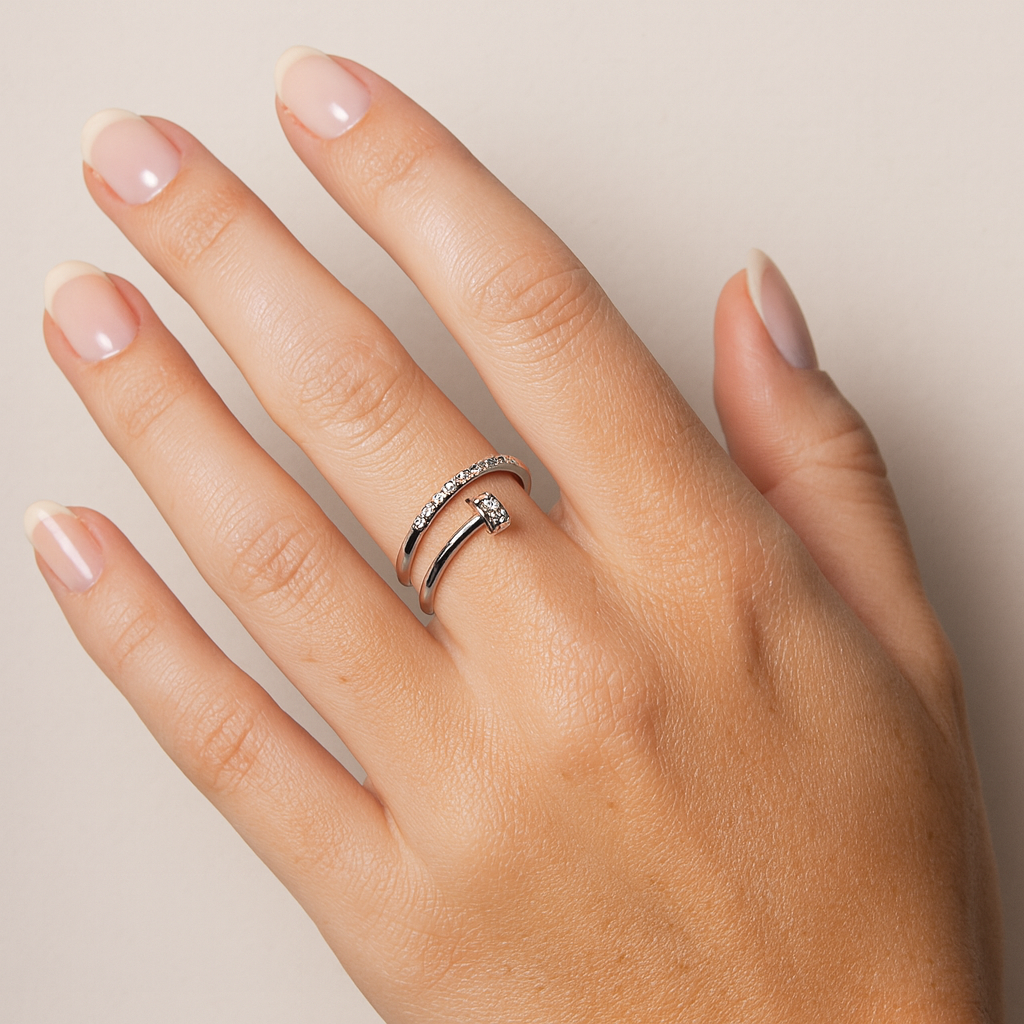 Anello Luce Clou in Acciaio Inox – Design Industriale Chic