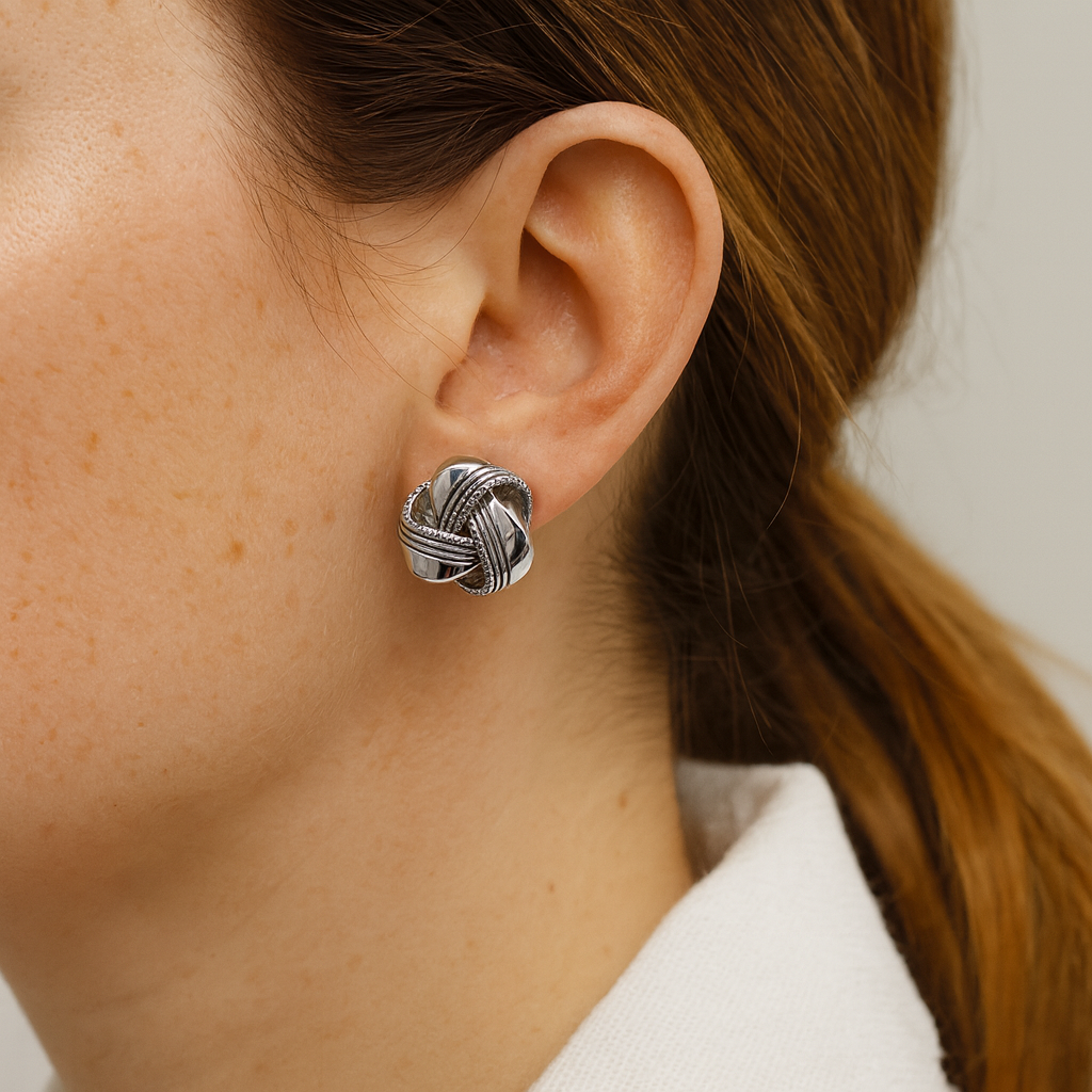 Orecchini Intreccio in Acciaio Inox – Eleganza Senza Tempo
