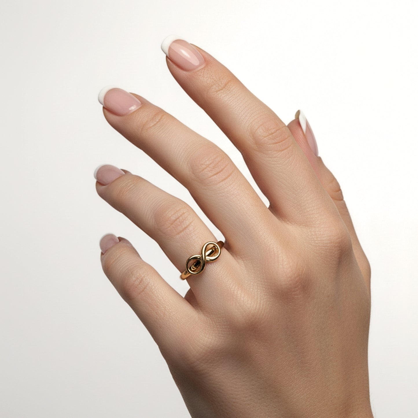 Anello Infinity Chic in Acciaio Inox – Simbolo di Eternità