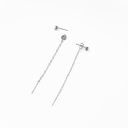 Orecchini punto luce Alisse con catena sottile color argento