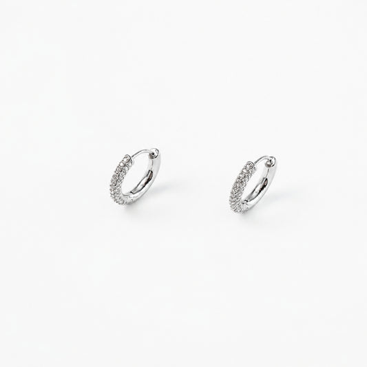 Vega Mini Hoops · Orecchini a cerchio in acciaio inox con pavé di strass