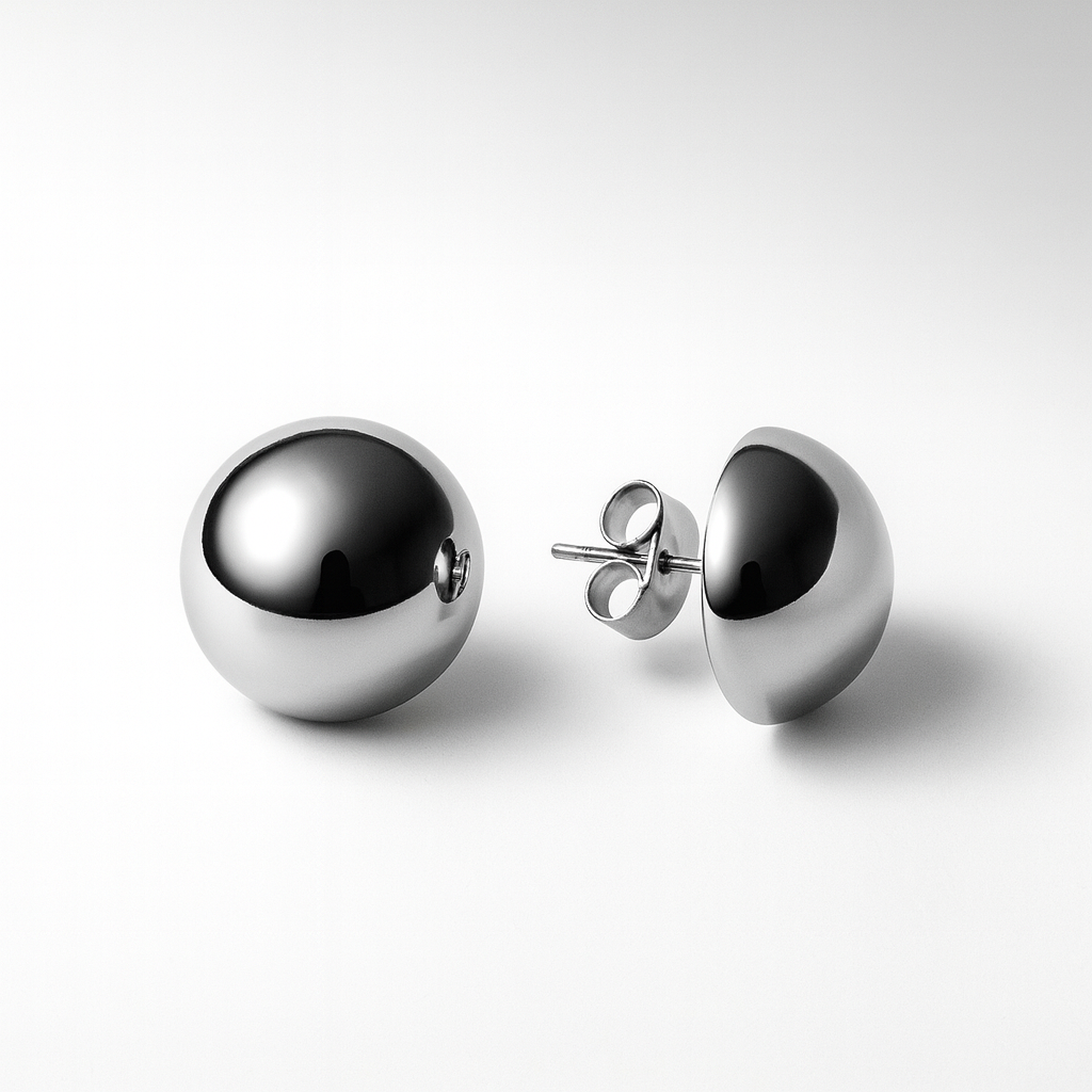 Button Globe Small · Orecchini a sfera in acciaio inox