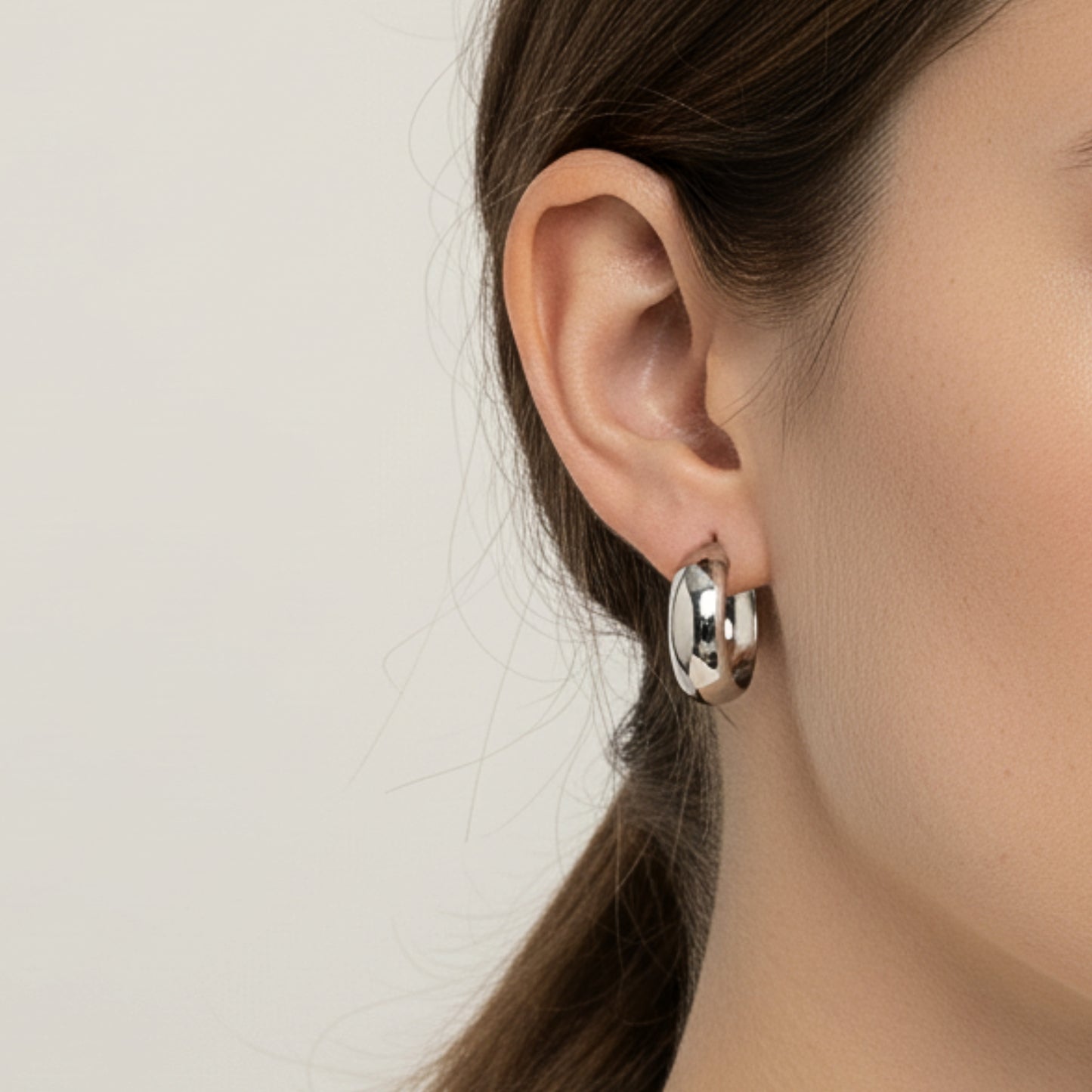 Orecchini “Glossy Hoop” in Acciaio Inox – 30mm