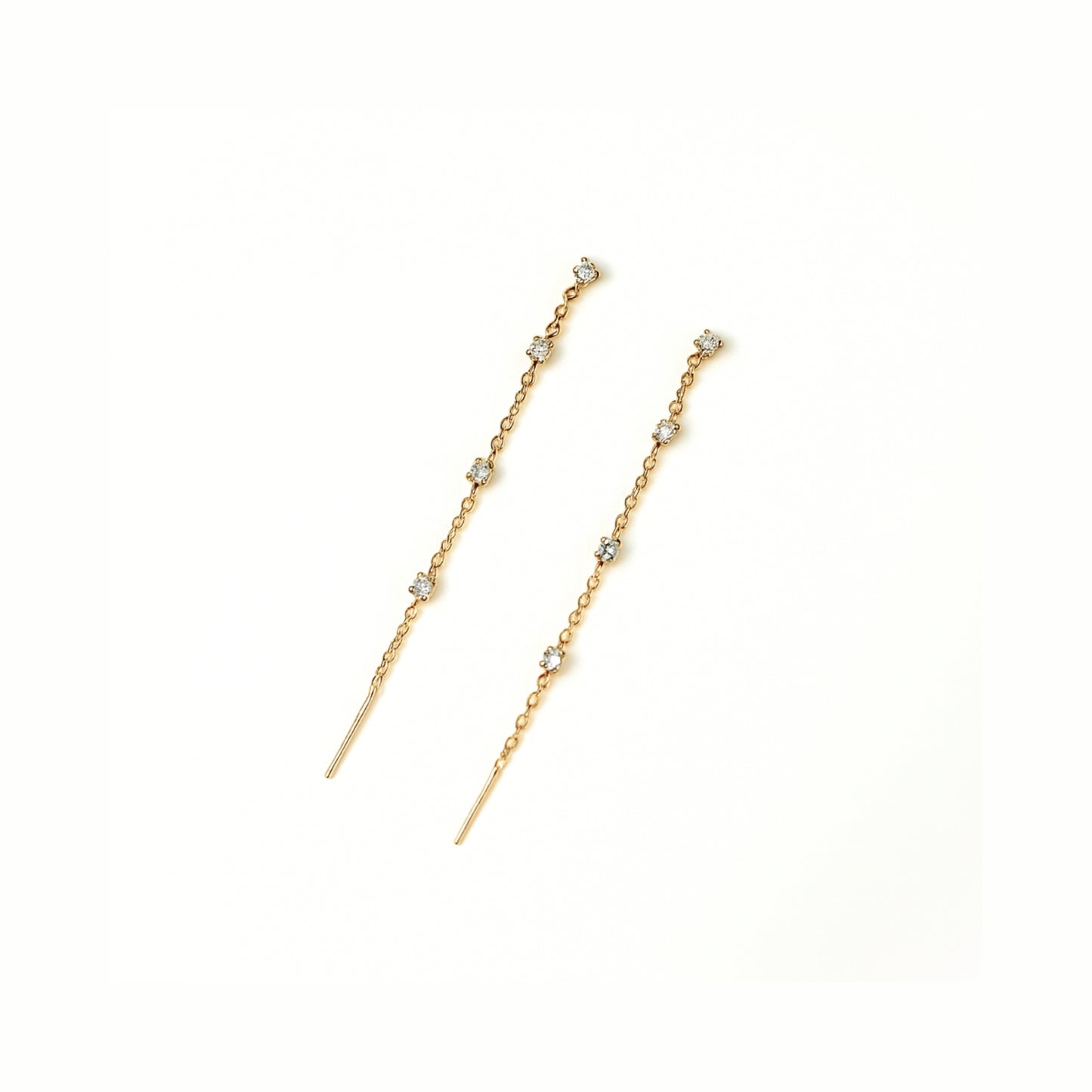 Lumi Thread – Orecchini Lunghi in Acciaio Inox con Zirconi