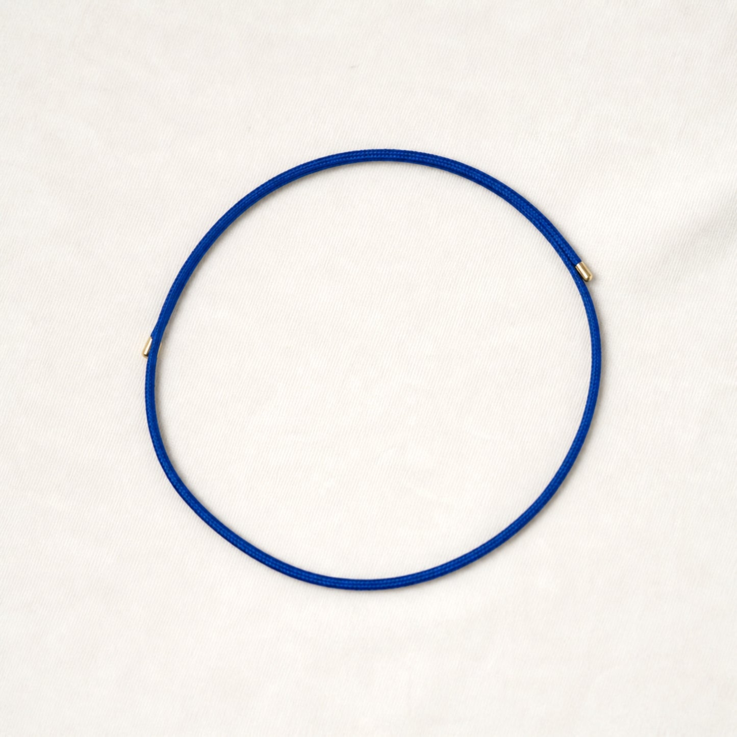 Croma | Choker magnetico regolabile in cordoncino